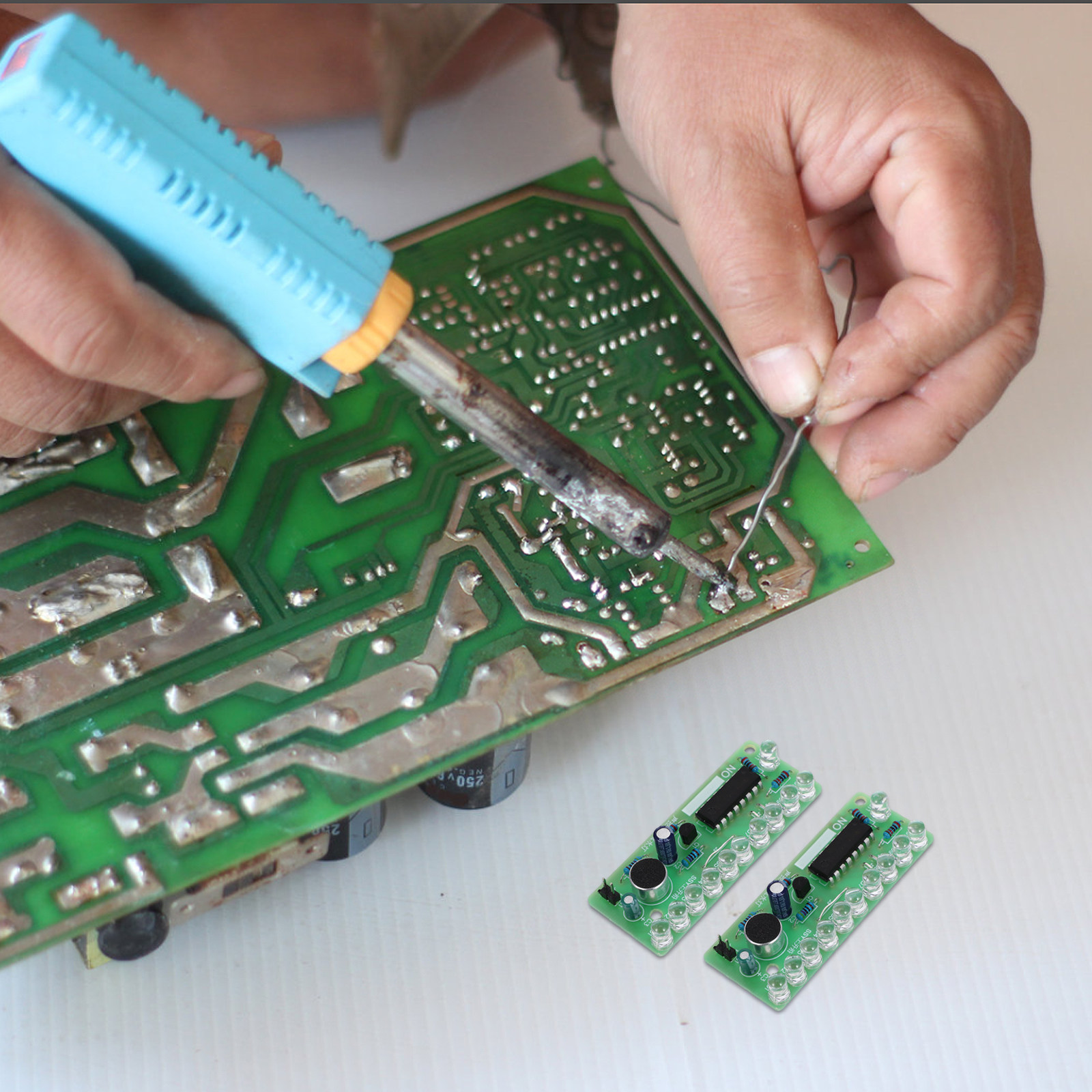 Kit de 2 Planches de Pratique  - Diy Electronics For Beginners avis et prix